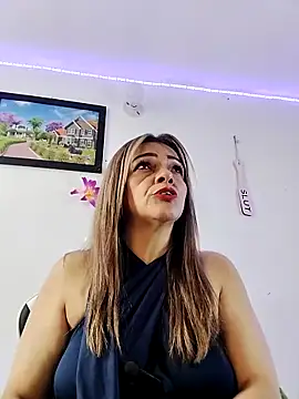 Carol_Miss2 élő XXX-chatje