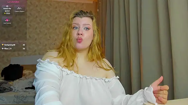 MariaStuart's Live XXX Chat