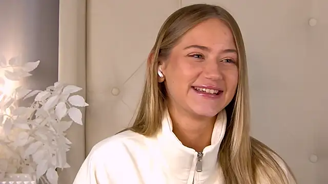 ur_wet_dreams élő XXX-chatje