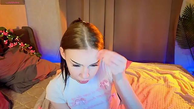 Jennie_Hunter élő XXX-chatje