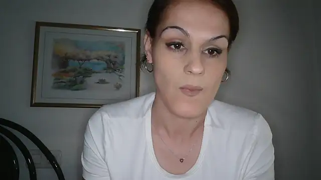 Chat +18 de yumara351 ao vivo