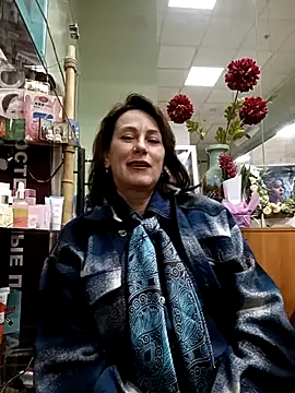 Show modela Luna_7777 na web-kameri