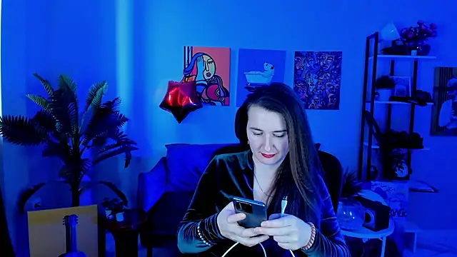 Golden_Dragon élő XXX-chatje