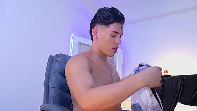 Webkamerová show NIKLAS_BRAUNN01