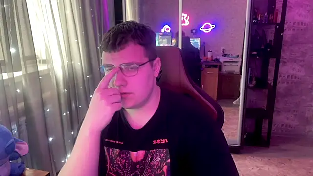 EricKnight1 – Kamerová šou