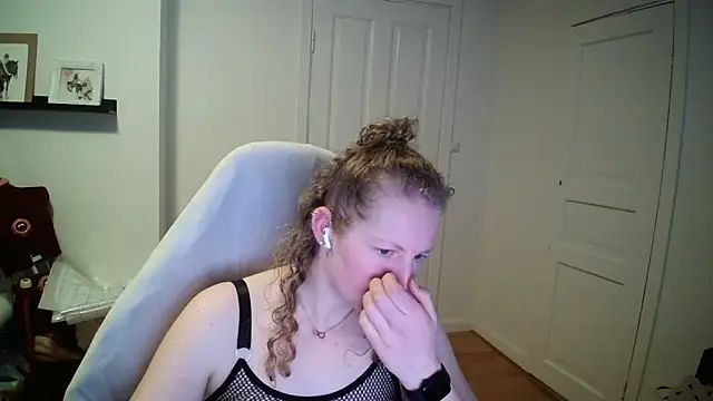 Girlnina-1995n Webbikameraesitys