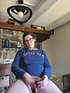 Lina_lou4's Live XXX Chat