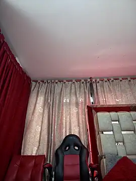 serena_willow: διαδικτυακό σόου στην κάμερα