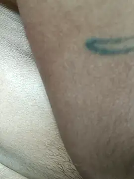 dhanshri143's Webcam Show