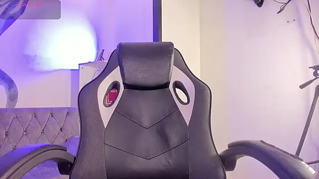 AlliceCopper: онлайн-секс-чат