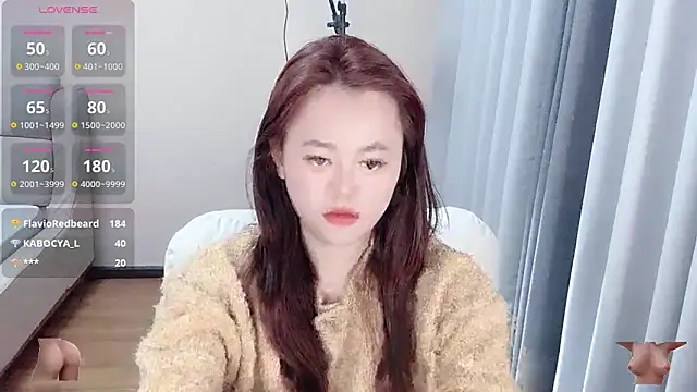 Amireux-8 在線直播表演