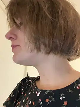 แชท XXX สดของ Kamorana