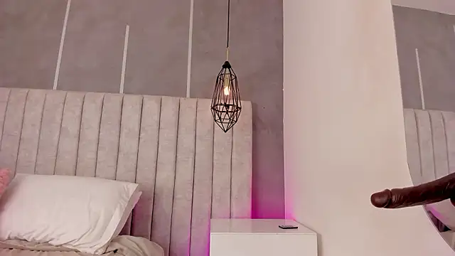 my_friends_mom's Webcam Show