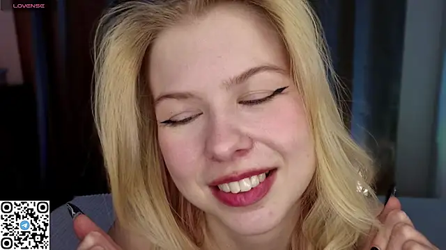 LynetHakesのライブXXXチャット