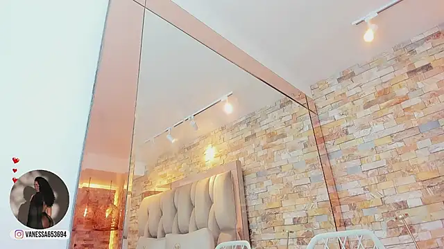 kendall_grace Adlı Modelin Canlı XXX Sohbeti