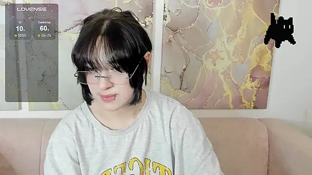 XXX chat uživo modela fiamoory