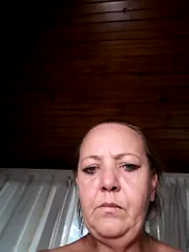 Chat +18 de Kimmyb777 ao vivo