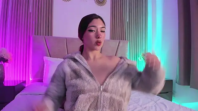 Victoria_Beaumont Adlı Modelin Canlı XXX Sohbeti