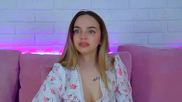 Chat +18 de AnitaVenture ao vivo