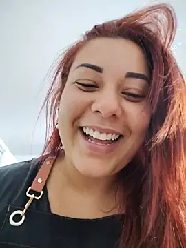 Chat +18 de RuivaGiMisteriosa ao vivo