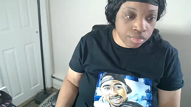 Sexymona1218's Live XXX Chat