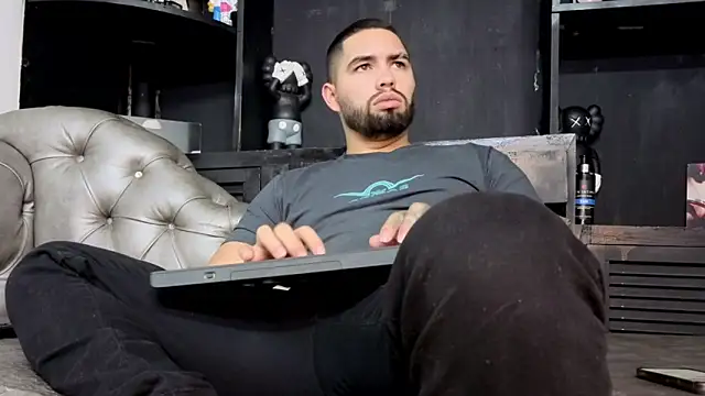 matteosantos – Naživo XXX chat