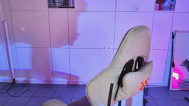 Yoka_paradoXXX: онлайн-секс-чат