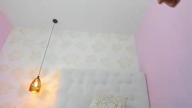 HANA_RUSSO's Live XXX Chat