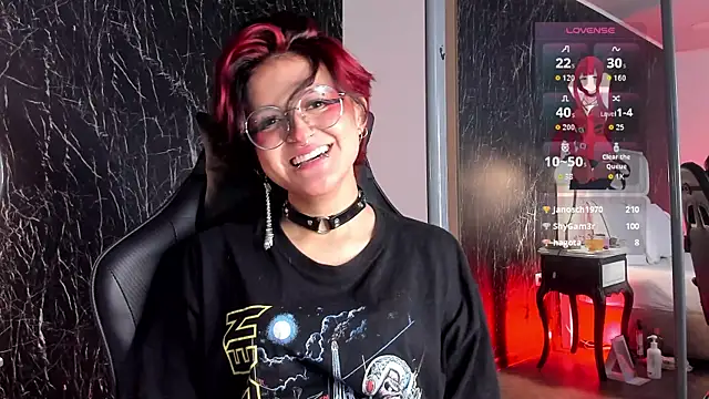 YuuMiko: онлайн-секс-чат