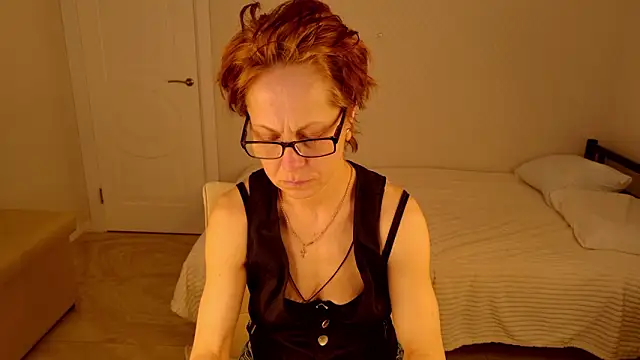 LioraWeiss – Naživo XXX chat