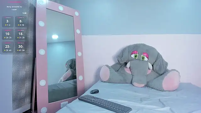 Sol_Radiant's Live XXX Chat