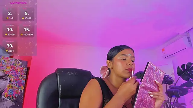 JANYLOVE__'s Live XXX Chat