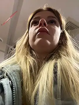 دردشة HarrietDart الجنسية المباشرة