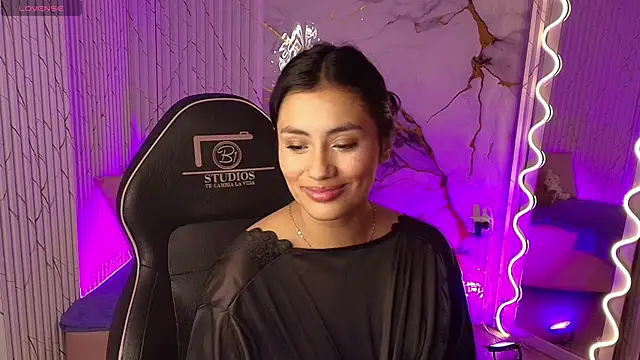 PEACHY_TAY Live XXX-chat