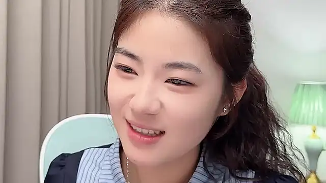 Nicole20266 웹캠 쇼