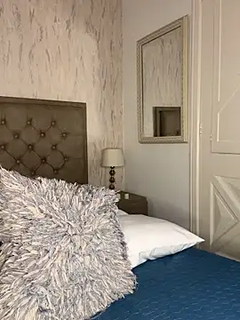 Sienna_brunette 现场XXX聊天