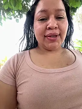 Lovelipsbig 现场XXX聊天