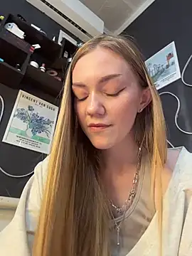 MilaMoone – Live XXX-chat