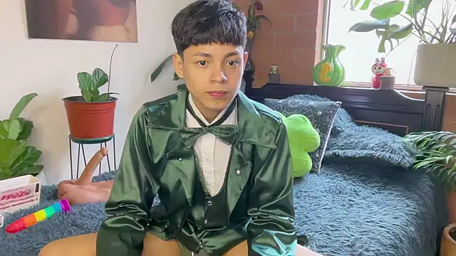 XXX chat uživo modela Andy_Belier23