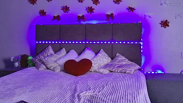 Ailita's Live XXX Chat