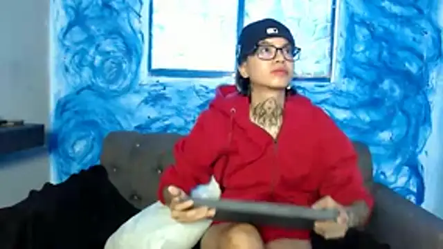 ParisAndVi Chat XXX in diretta