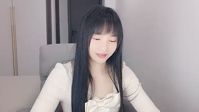 Lisa-3333's Live XXX Chat