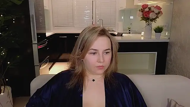 Živý XXX chat Mira_Mermayd