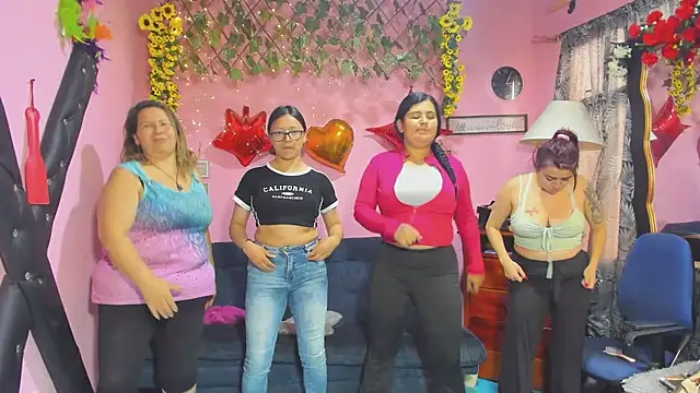 Czat XXX na żywo – lesbiancuple