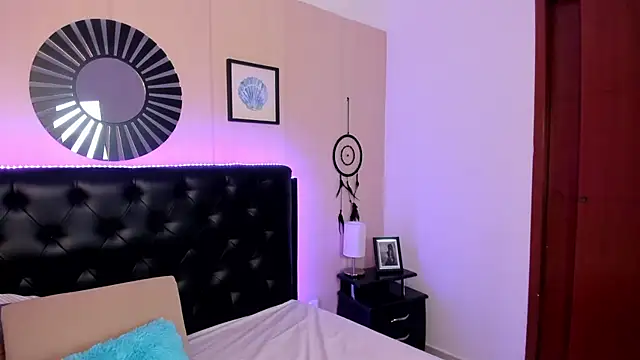 LolaVillalobos Chat XXX in diretta