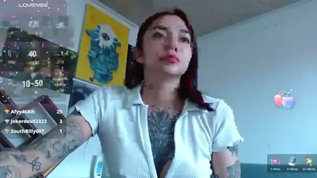 ZoeBakers_'s Live XXX Chat