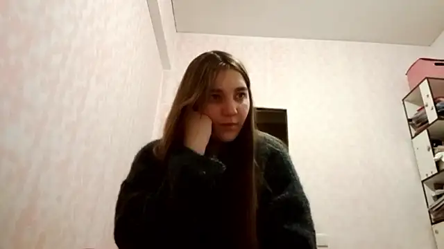 XXX chat uživo modela JanineThielman