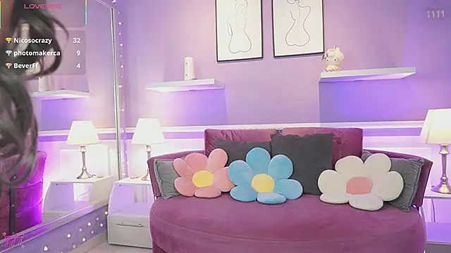 DahliaGrey Adlı Modelin Canlı XXX Sohbeti