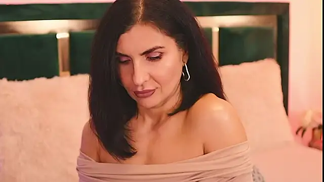 XeniaBlu's Live XXX Chat