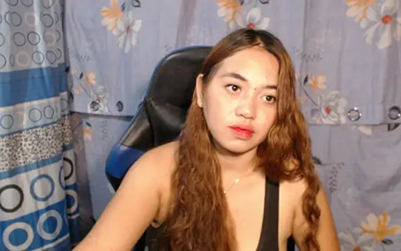 urlover_mae26のライブXXXチャット